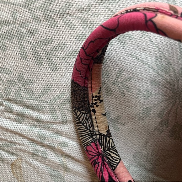 Vera Bradley Retired Mocha Rouge Glenna Small Drawstring Satchel Bag - Picture 10 of 14